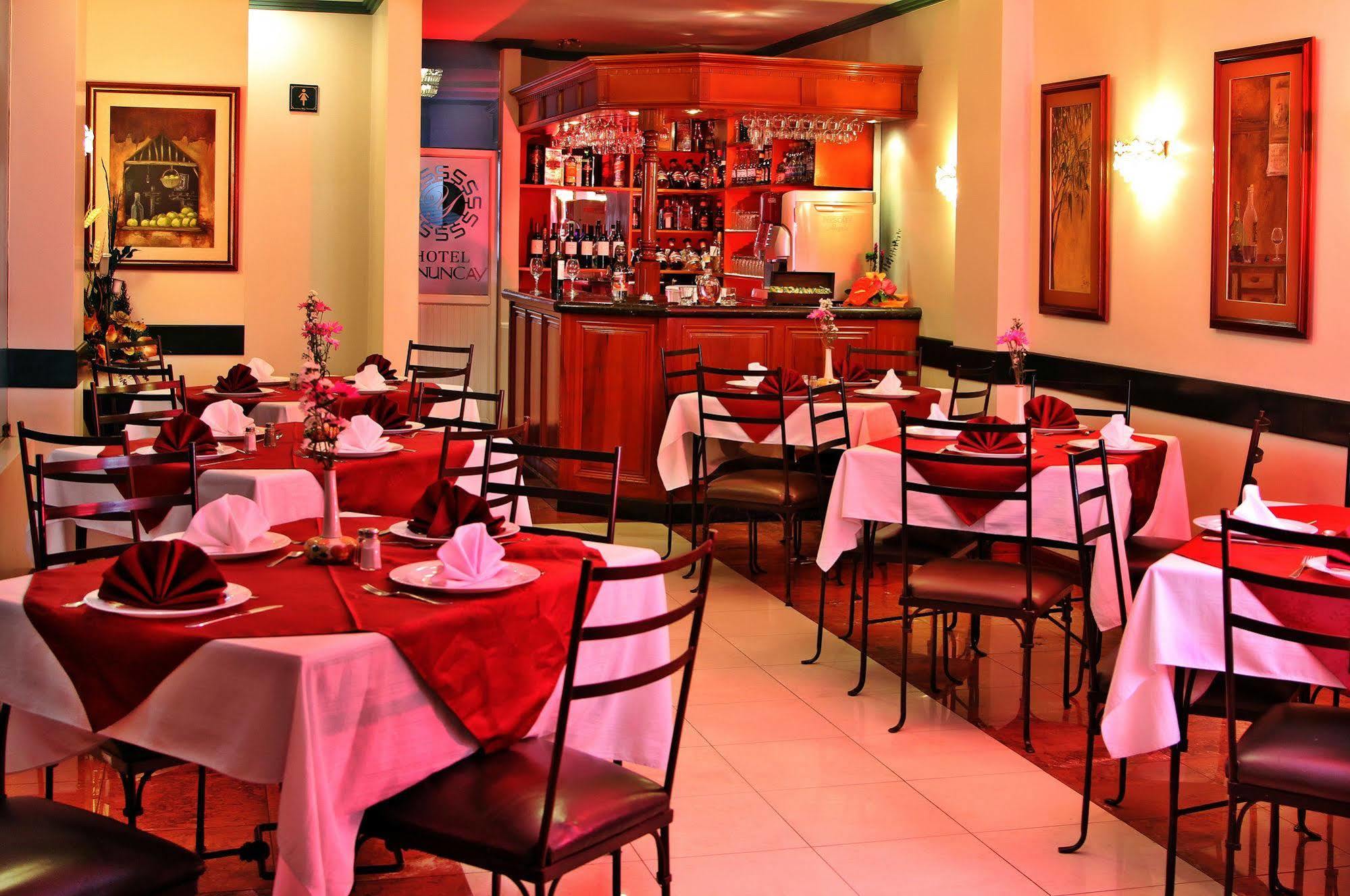 Hotel Yanuncay Cuenca Exteriör bild